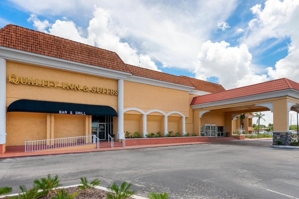 Quality Inn & Suites Conference Center New Port Richey Exterior foto