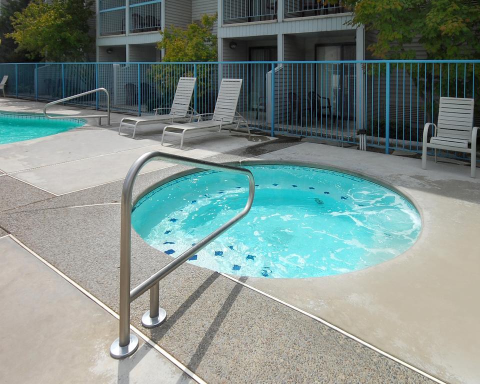 Quality Inn & Suites Conference Center New Port Richey Exterior foto
