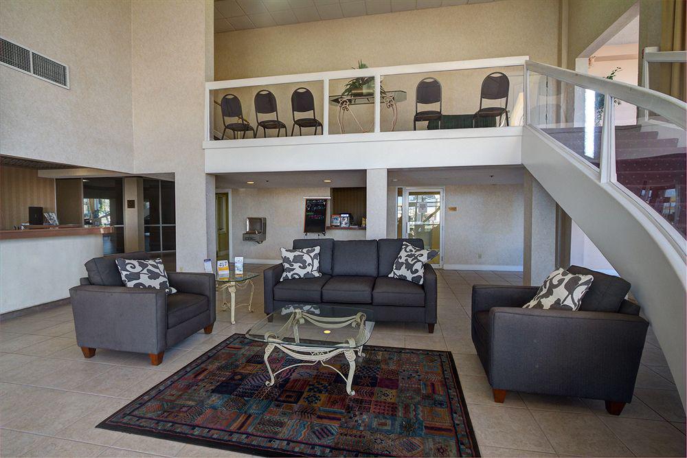 Quality Inn & Suites Conference Center New Port Richey Interior foto